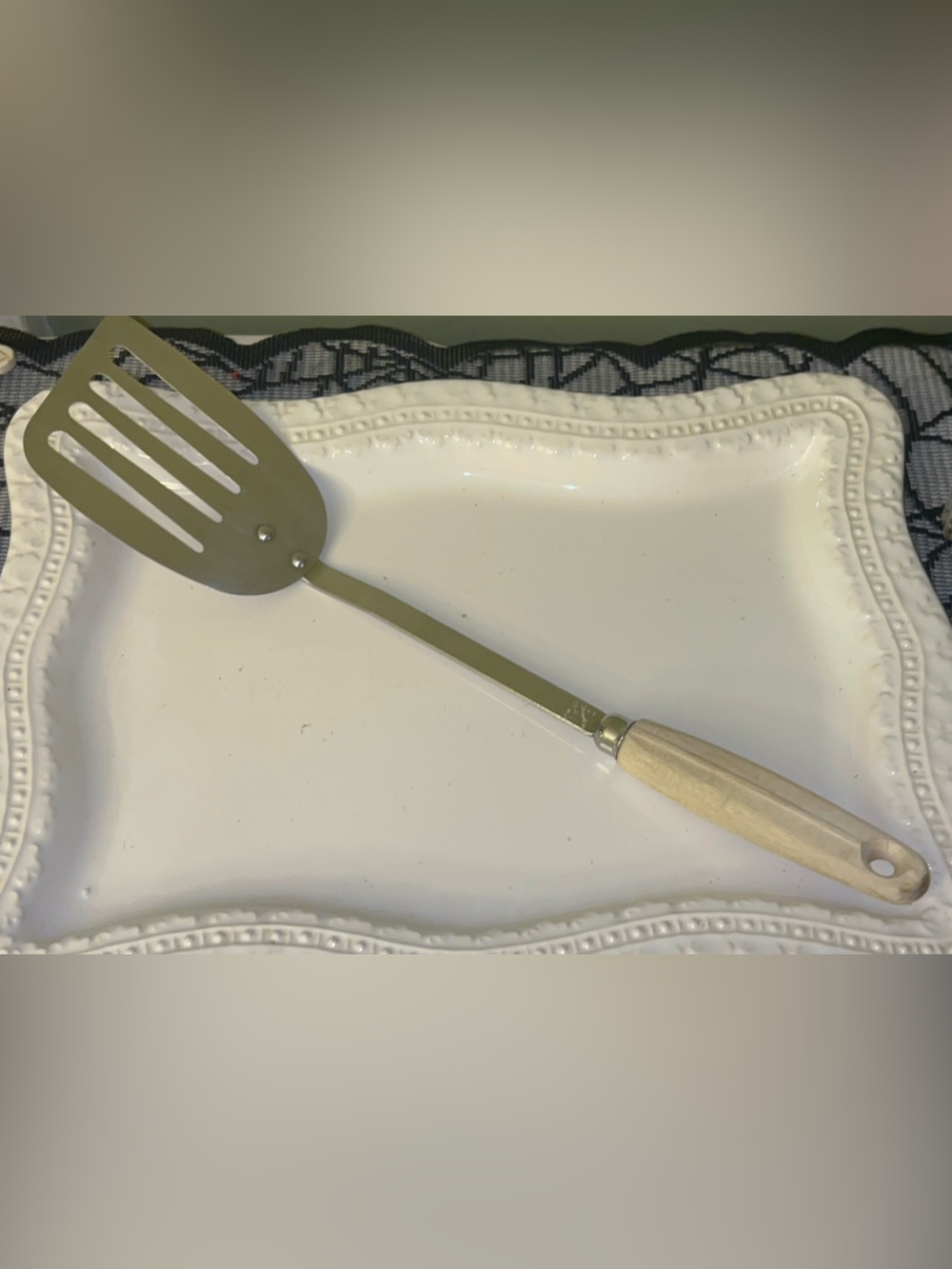 Stanley stainless steel a vintage spatula/turner with wooden handle